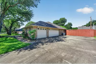 3800 Snow Creek Drive, Fort Worth, TX 76008 - Photo 30
