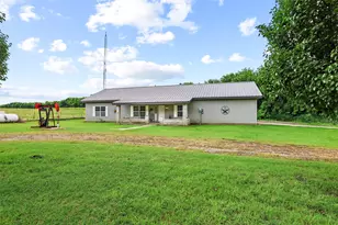 1673 Co Rd 1525, Ector, TX 75439 - Photo 16