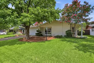 2953 Silverton Dr, Dallas, TX 75229 - Photo 2