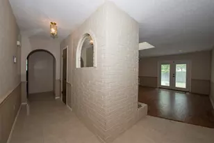 8704 Irongate Dr, North Richland Hills, TX 76182 - Photo 10