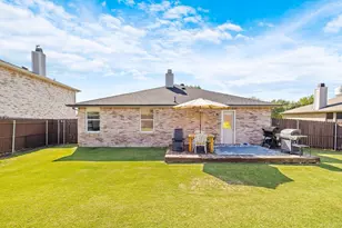 2633 Harbor Lights Dr, Little Elm, TX 75068 - Photo 12