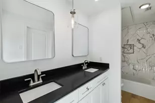 8750 Park Ln, Dallas, TX 75231 - Photo 18