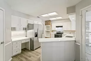 4801 Applewood Rd, Fort Worth, TX 76133 - Photo 8