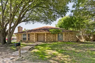 4801 Applewood Rd, Fort Worth, TX 76133 - Photo 2