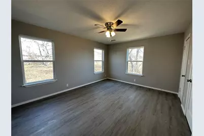 717 E Lamberth Road, Sherman, TX 75090 - Photo 8