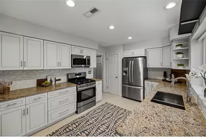 4817 Winthrop Avenue E, Fort Worth, TX 76116 - Photo 10