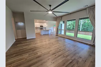 905 McAnear Street, Cleburne, TX 76033 - Photo 4