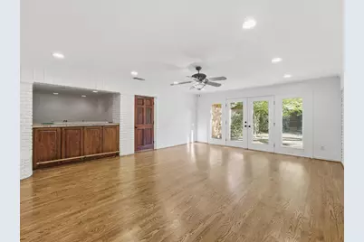 4400 Summercrest Court, Fort Worth, TX 76109 - Photo 14