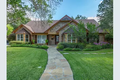 4400 Summercrest Court, Fort Worth, TX 76109 - Photo 2