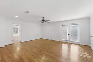 4400 Summercrest Ct, Fort Worth, TX 76109 - Photo 18