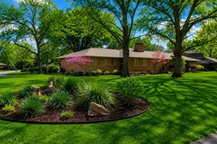 1402 Verano Dr, Dallas, TX 75218 - Photo 1