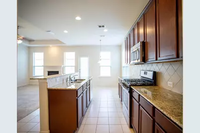 2601 N Sun Creek Drive, Little Elm, TX 75066 - Photo 4
