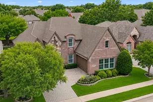 425 Waterford Ln, Colleyville, TX 76034 - Photo 2