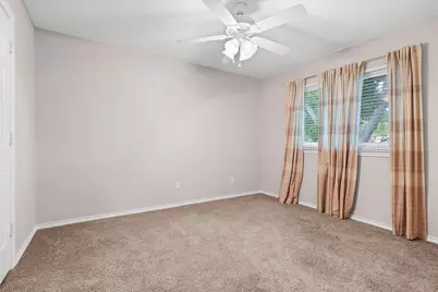 4203 Oak Springs Drive, Arlington, TX 76016 - Photo 32