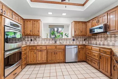 4203 Oak Springs Drive, Arlington, TX 76016 - Photo 16