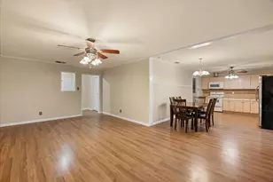 2470 Phelps St, Stephenville, TX 76401 - Photo 4