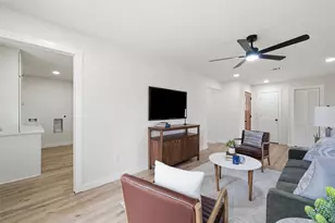 108 E San Benito Dr, Robinson, TX 76706 - Photo 4