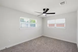 108 E San Benito Dr, Robinson, TX 76706 - Photo 18