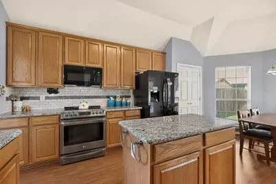 6303 Clear Pool Drive, Arlington, TX 76018 - Photo 16