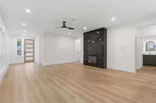 4503 Jamaica St, Dallas, TX 75210 - Photo 8