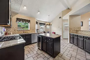 717 Bent Creek Dr, Allen, TX 75002 - Photo 18