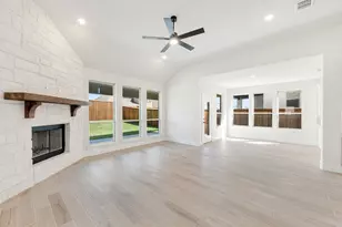 816 Condor St, Joshua, TX 76058 - Photo 18
