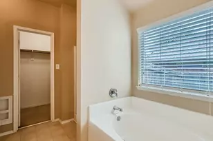 1429 Constantina Dr, Denton, TX 76207 - Photo 24