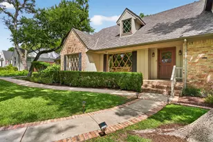 6811 Bradbury Ln, Dallas, TX 75230 - Photo 2