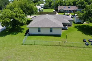 610 Meadowlark St, Hamilton, TX 76531 - Photo 28