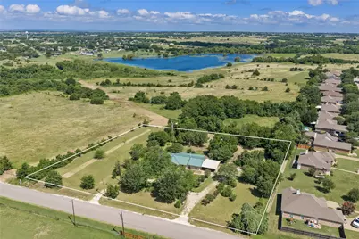 440 Williams Road, Lorena, TX 76655 - Photo 2