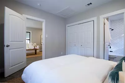 2855 Sharon Street, Dallas, TX 75211 - Photo 8