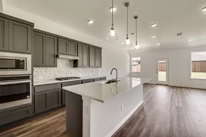 1820 Purtis Creek Drive, Forney, TX 75126 - Photo 2