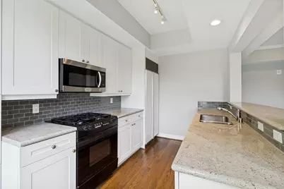 3401 Lee Parkway #401, Dallas, TX 75219 - Photo 4