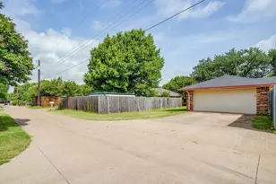 209 Hillcrest Dr, Midlothian, TX 76065 - Photo 38