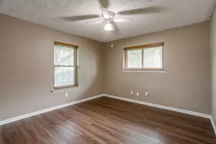 209 Hillcrest Dr, Midlothian, TX 76065 - Photo 26