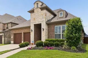 2604 Walnut Creek Ln, The Colony, TX 75056 - Photo 2