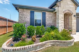 5120 Vly Frg Dr, Denton, TX 76207 - Photo 2