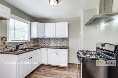 8623 Stonehurst Street, Dallas, TX 75217 - Photo 10