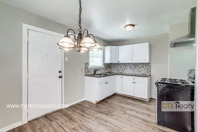 8623 Stonehurst Street, Dallas, TX 75217 - Photo 14