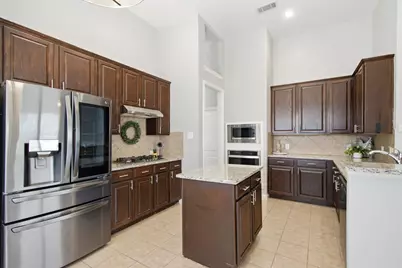 3117 Irvine Drive, Carrollton, TX 75007 - Photo 4