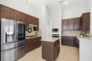 3117 Irvine Dr, Carrollton, TX 75007 - Photo 4