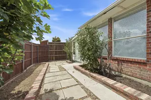 3117 Irvine Dr, Carrollton, TX 75007 - Photo 38