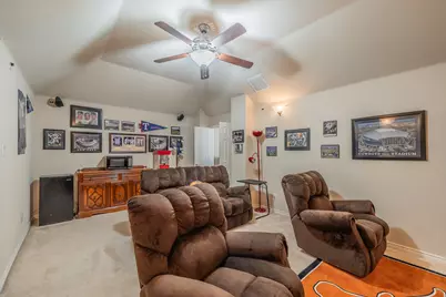1424 Bassett Hound Drive, Fort Worth, TX 76052 - Photo 24