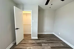 813 Kingdom Cir, Waxahachie, TX 75165 - Photo 8