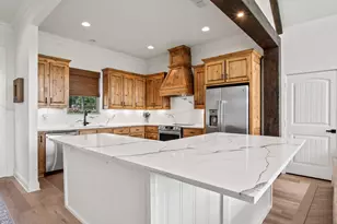 326 Hickory Cir, Trinidad, TX 75163 - Photo 8