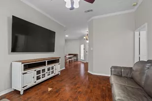 115 S Bluebonnet Cir, Justin, TX 76247 - Photo 8