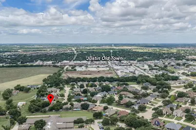 115 S Blue Bonnet Circle, Justin, TX 76247 - Photo 38