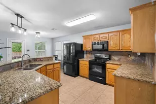 921 Zoe St, Royse City, TX 75189 - Photo 18