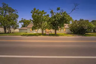 1050 W Dallas Ave, Cooper, TX 75432 - Photo 1