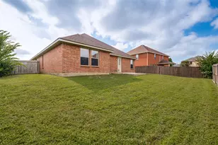 1339 4th St, Grand Prairie, TX 75051 - Photo 22